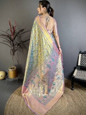 Woven design kanjeevaram saree with blouse 4