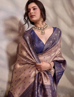 Ethnic motifs zari silk blend handloom kanjeevaram saree 4