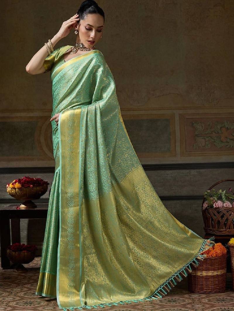Woven design zari silk blend designer kanjeevaram saree