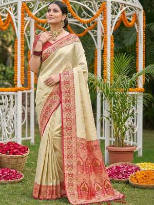 Woven design zari silk blend handloom kanjeevaram saree 1