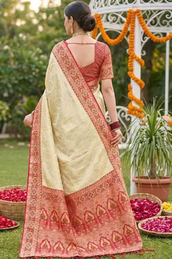 Woven design zari silk blend handloom kanjeevaram saree