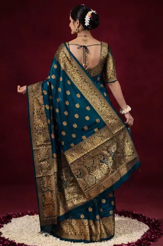 Woven design zari silk blend kanjeevaram saree