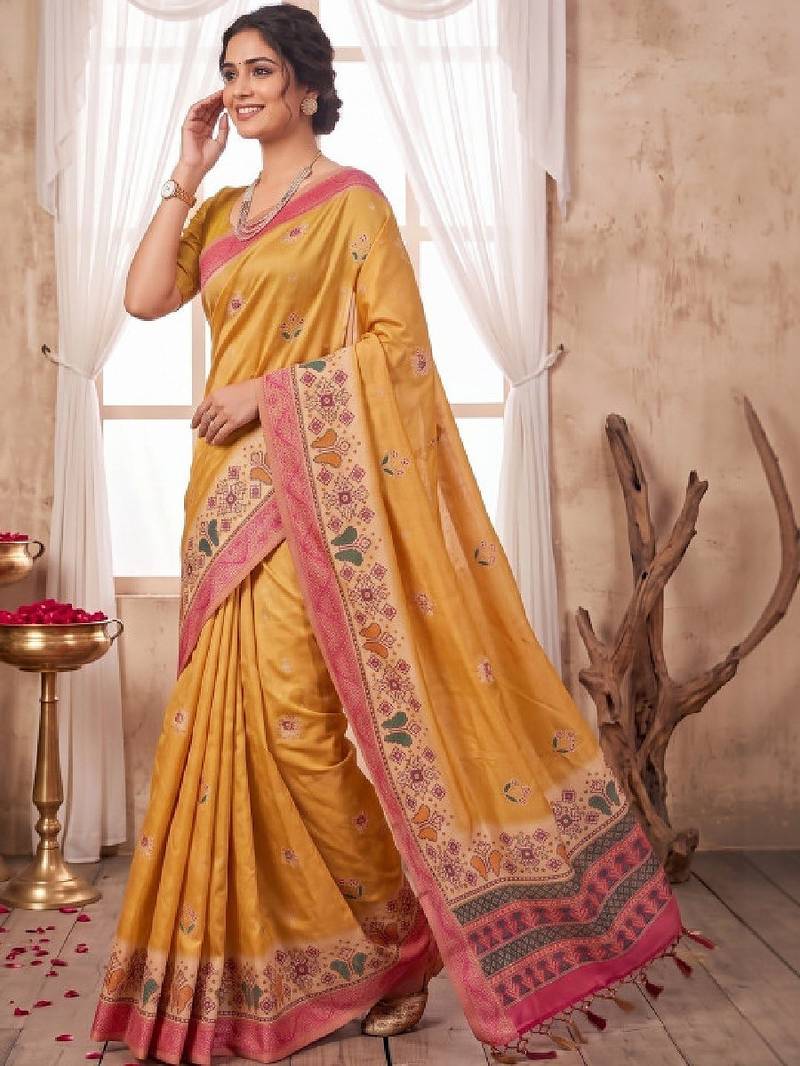 Floral aari work silk blend designer kanjeevaram saree