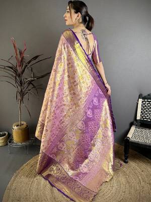 Woven design zari silk blend handloom kanjeevaram saree 4