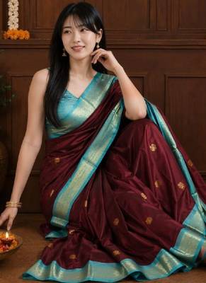 Woven design zari pure cotton kanjeevaram saree 4