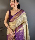 Woven design zari silk blend kanjeevaram saree
