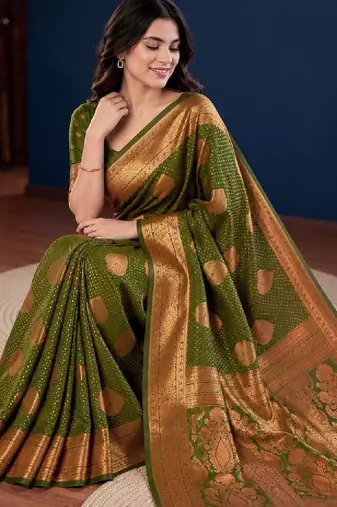 Floral zari silk blend kanjeevaram saree