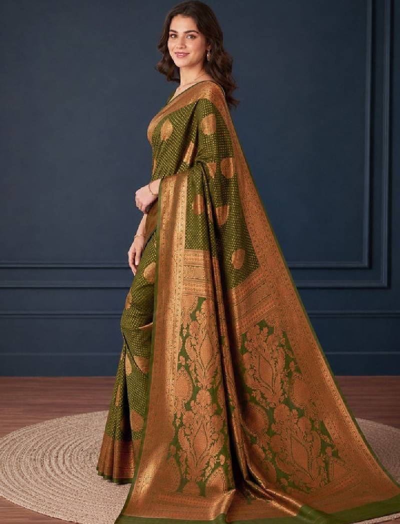 Floral zari silk blend kanjeevaram saree