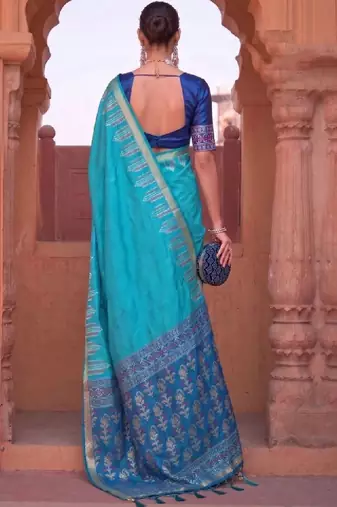 Ethnic motifs zari silk blend kanjeevaram saree