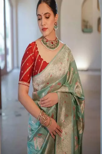 Woven design zari silk blend heavy work kanjeevaram saree