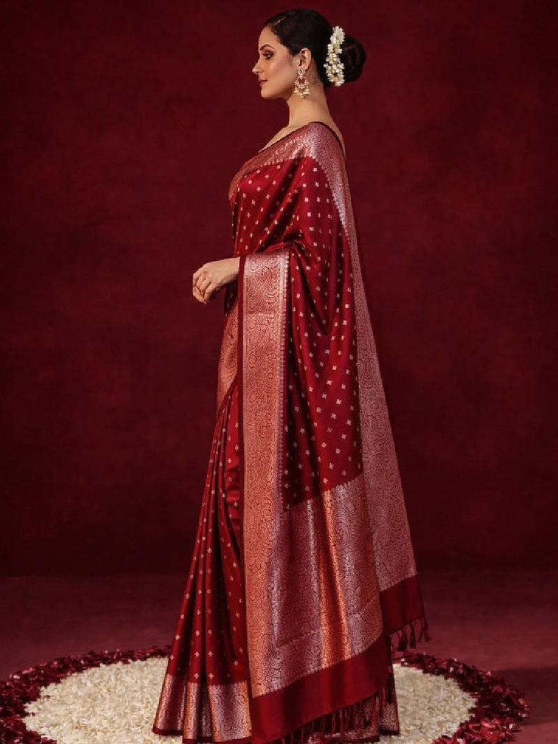 Woven design zari silk blend kanjeevaram saree