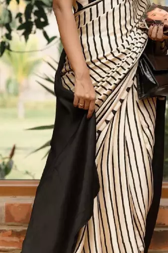 Striped pure crepe kanjeevaram saree