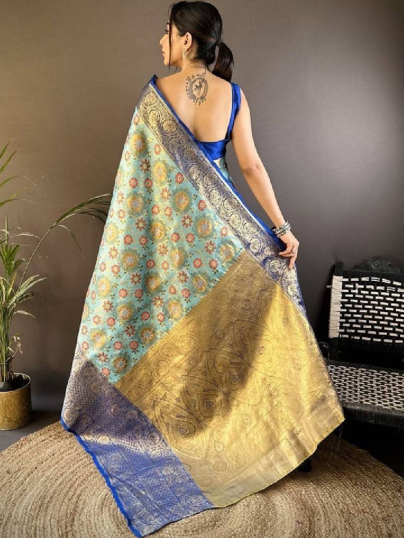 Woven design kanjeevaram sarees with unstitched blouse piece