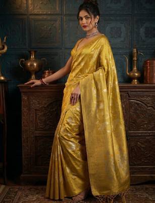 Woven design zari art silk designer kanjeevaram saree 4