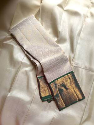 Woven design zari art silk kanjeevaram saree 2