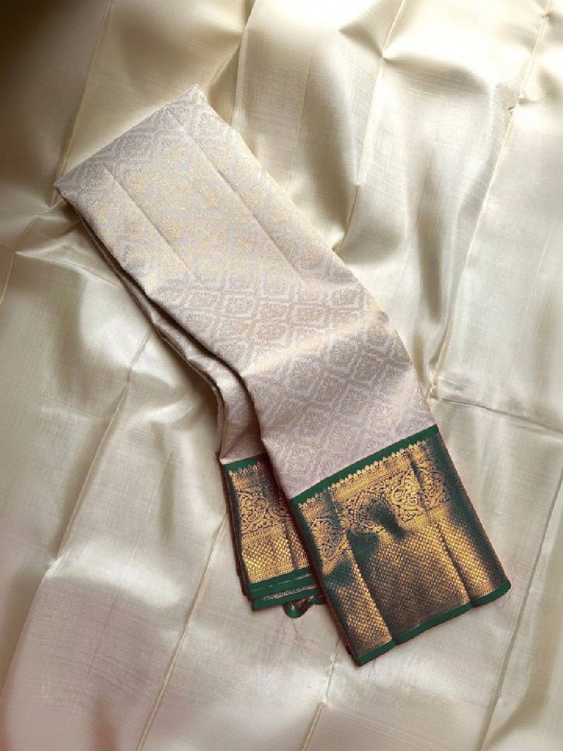 Woven design zari art silk kanjeevaram saree