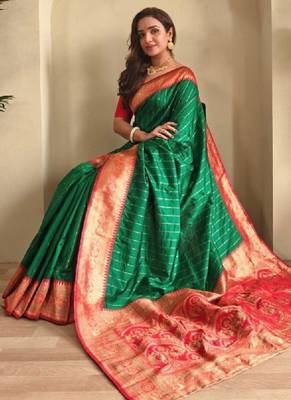 Green paithani silk zari weaving contrast blouse piece & sarees 3