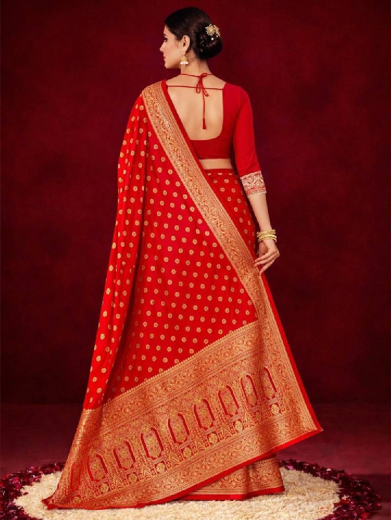 Woven design zari silk blend kanjeevaram saree