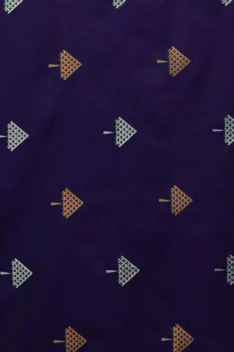 Woven design zari silk blend kanjeevaram saree
