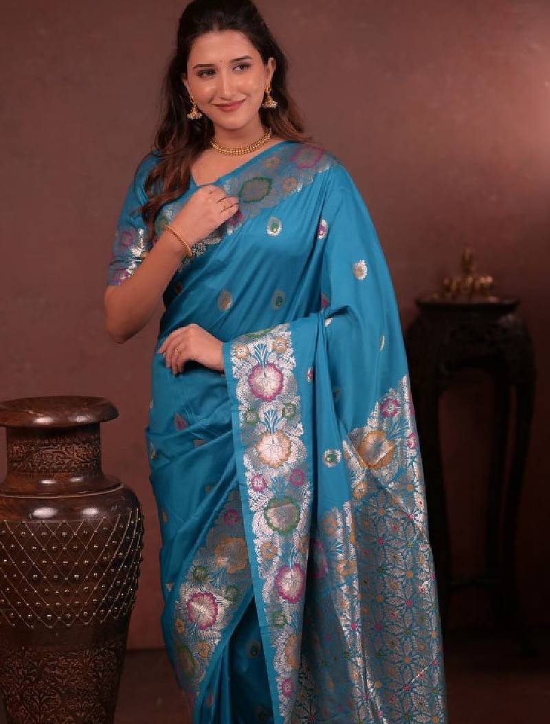 Woven design zari silk blend heavy work kanjeevaram saree