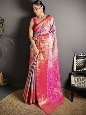 Woven design zari silk blend kanjeevaram saree 1