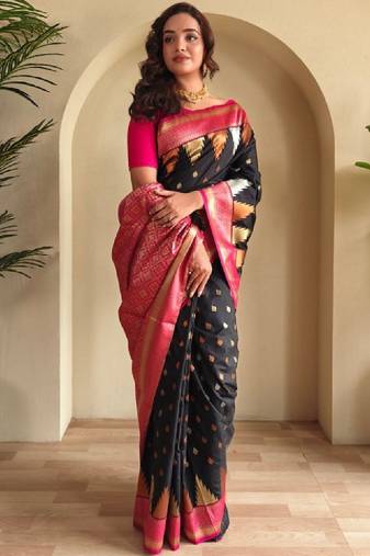 Ethnic motifs woven design zari silk blend kanjeevaram saree with blouse piece