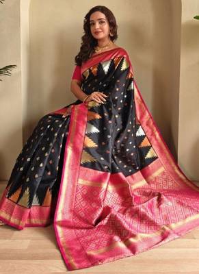 Ethnic motifs woven design zari silk blend kanjeevaram saree with blouse piece 3