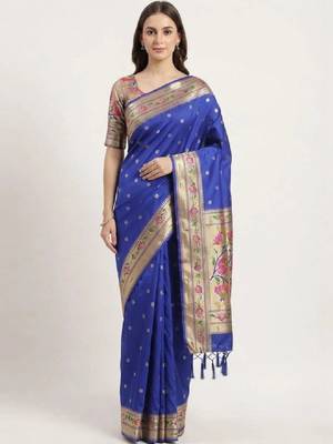Woven design zari art silk kanjeevaram saree 1