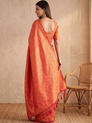 Woven design zari art silk kanjeevaram saree 2