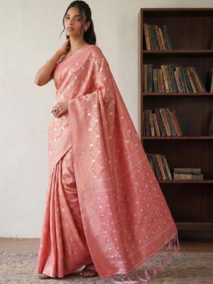 Woven design zari kanjeevaram saree 4