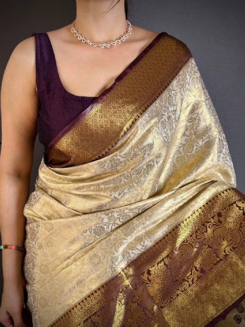 Women woven design zari silk blend designer kanjeevaram saree