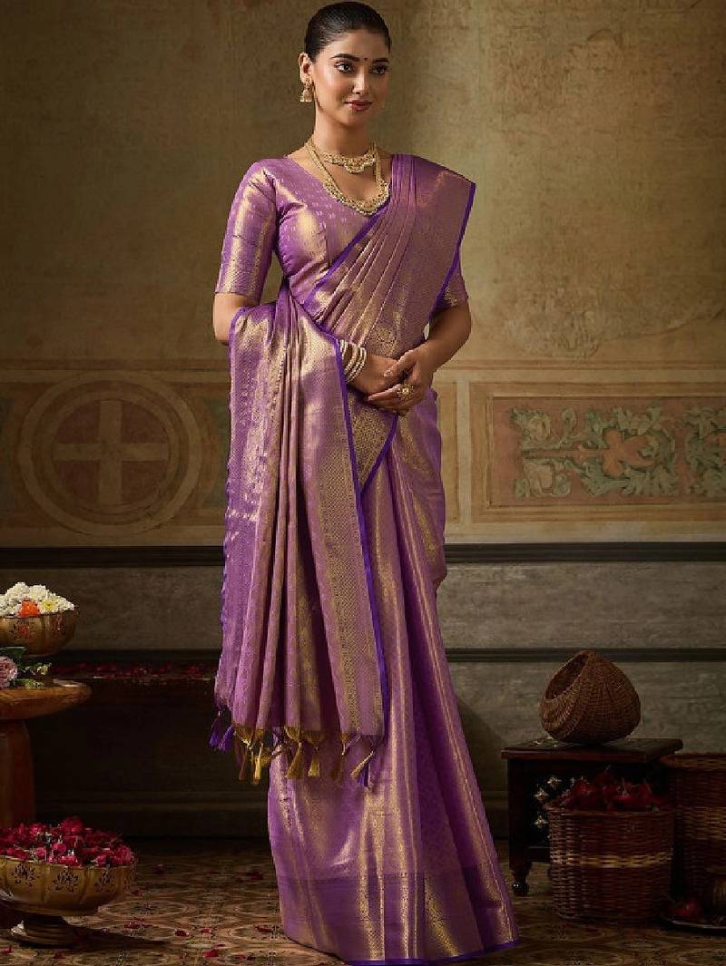 Woven design zari silk blend designer kanjeevaram saree