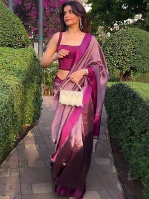 Striped silk blend kanjeevaram saree 1