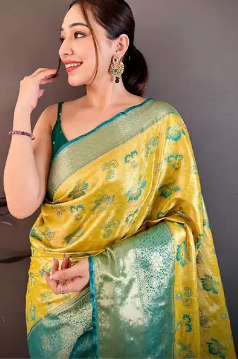 Woven design zari silk blend kanjeevaram saree