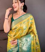Woven design zari silk blend kanjeevaram saree