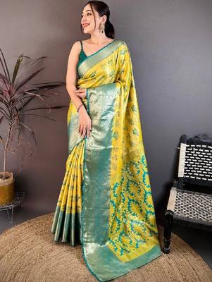 Woven design zari silk blend kanjeevaram saree 2