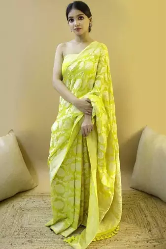Woven design silk blend kanjeevaram saree