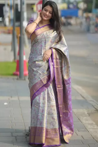 Woven design zari silk blend kanjeevaram saree