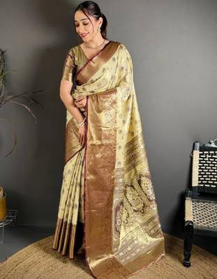 Woven design zari silk blend handloom kanjeevaram saree 2