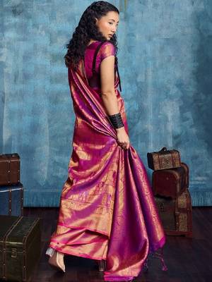 Woven design kanjeevaram saree with blouse piece 2