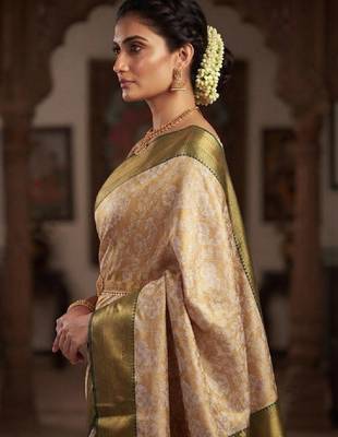Woven design zari silk blend kanjeevaram saree 3