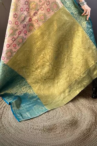 Woven design zari silk blend handloom kanjeevaram saree