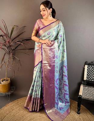 Woven design zari silk blend designer kanjeevaram saree 1