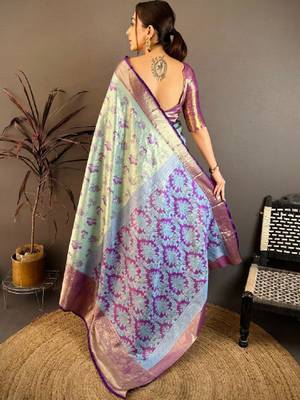 Woven design zari silk blend designer kanjeevaram saree 2
