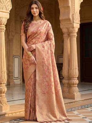 Woven design zari silk blend designer kanjeevaram saree 1