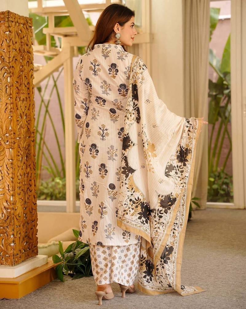 Off white rayon slub printed kurta pant with dupatta