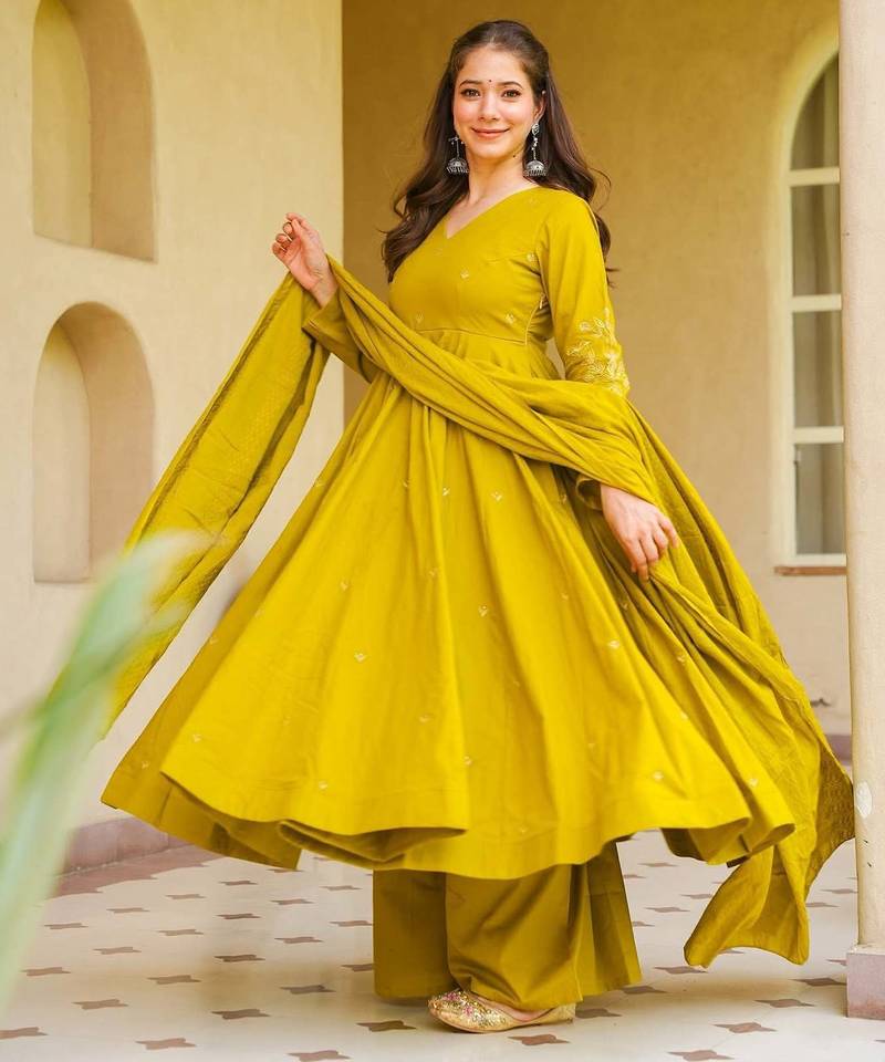 Mustard yellow viscose chanderi embroidered suit set