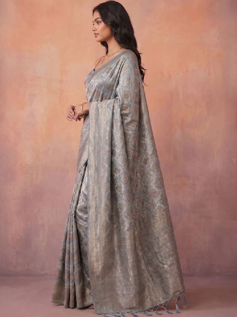 Woven design zari designer kanjeevaram saree