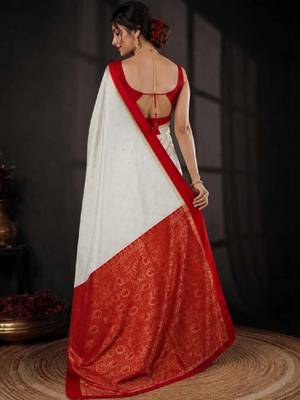 Women zari woven pure silk kanjeevaram saree with contrast pallu 2