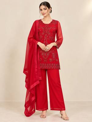 Red georgette embroidered kurta palazzo dupatta set 1